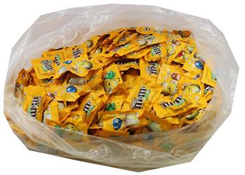 M&M Fun Size Peanut Candy Bulk (Individually Wrapped)