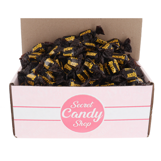 Riesen Chewy Chocolate Covered Caramels in Rich European Chocolate (Individually Wrapped)
